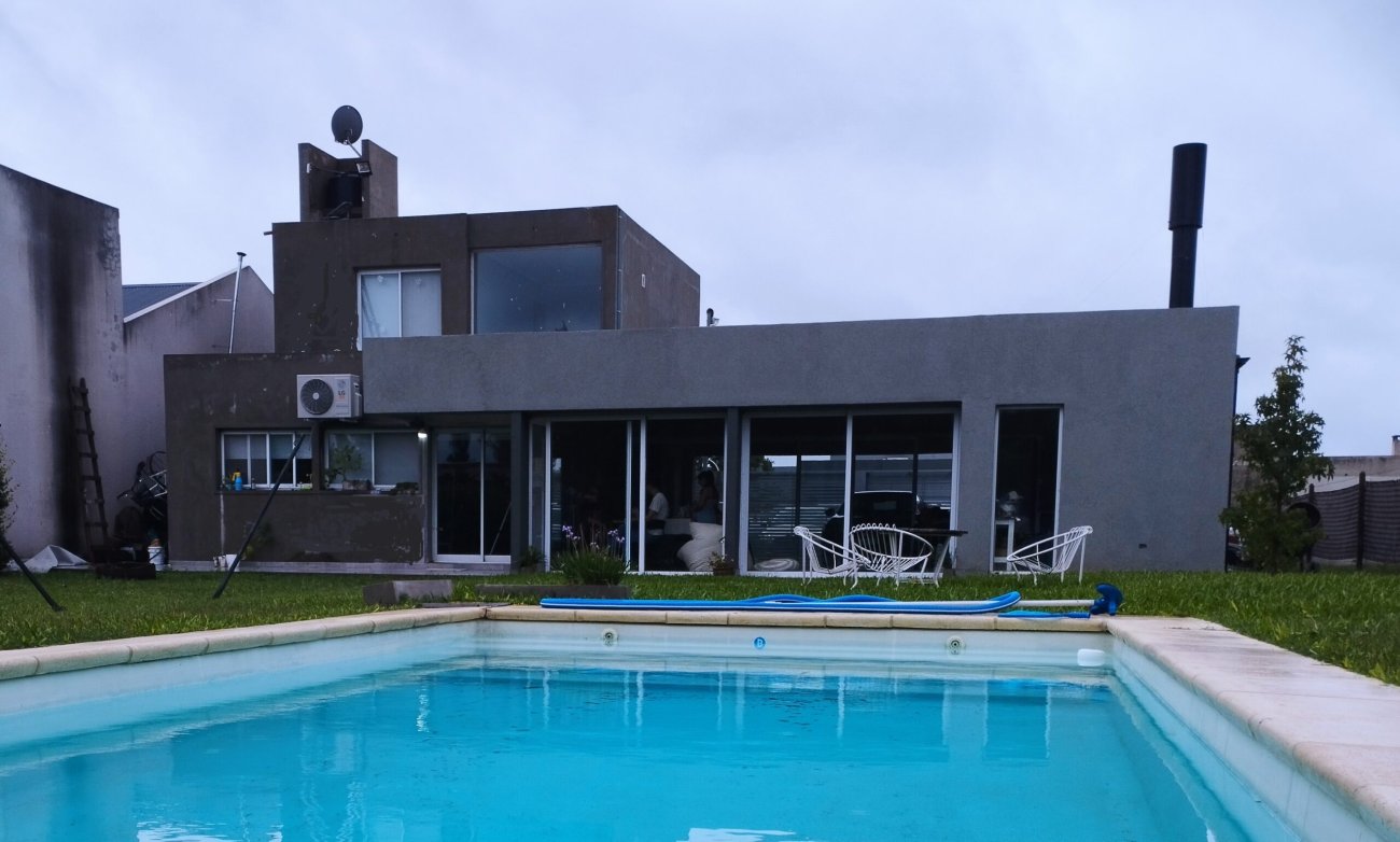 Portada Carina Favalli